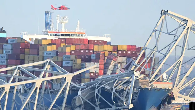 Major Bridge Collapse in Baltimore: Six Missing After Vessel Strike